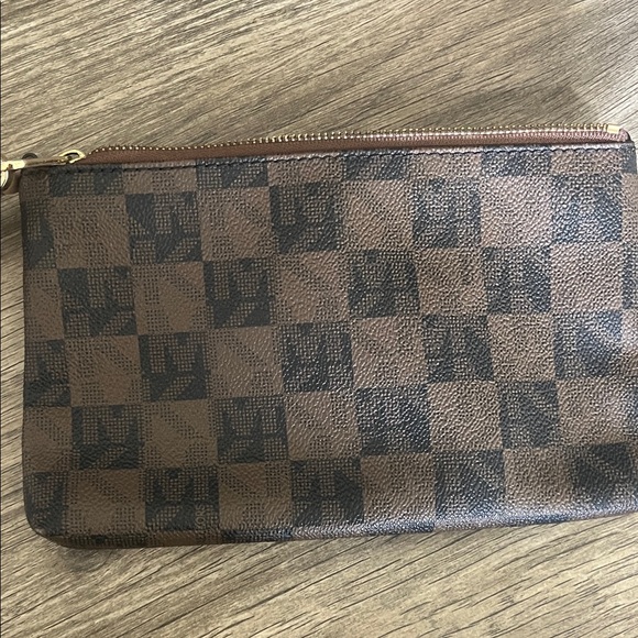 Michael Kors Dark Brown Checkered Wristlet - Picture 7 of 7